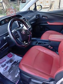 تويوتا بريوس